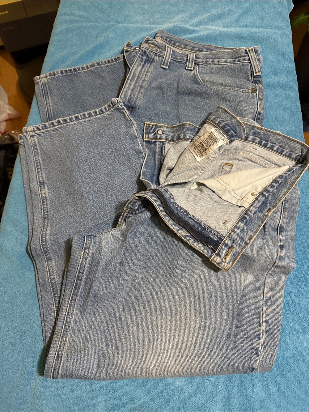 Carhartt Men's Relaxed Light Blue Denim Jeans
